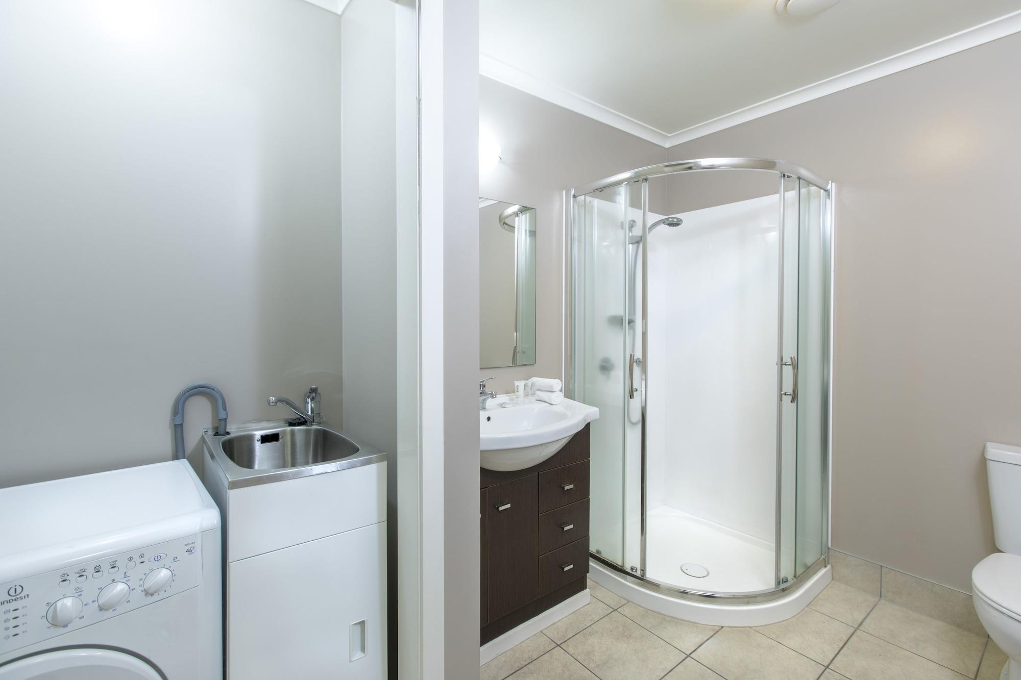 Quest On Ward Serviced Apartments Hamilton Exterior photo