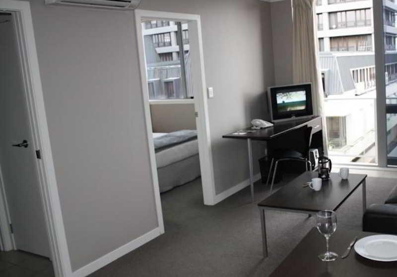 Quest On Ward Serviced Apartments Hamilton Exterior photo