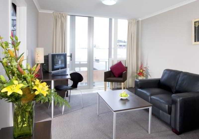 Quest On Ward Serviced Apartments Hamilton Exterior photo