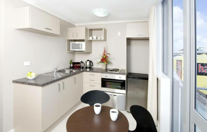 Quest On Ward Serviced Apartments Hamilton Exterior photo
